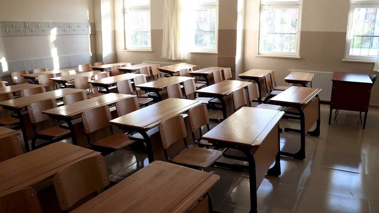 Arefe günü tatil mi? Arife günü yarım gün mü, tam gün mü tatil? Arefe gününde okul var mı? - Resim: 3
