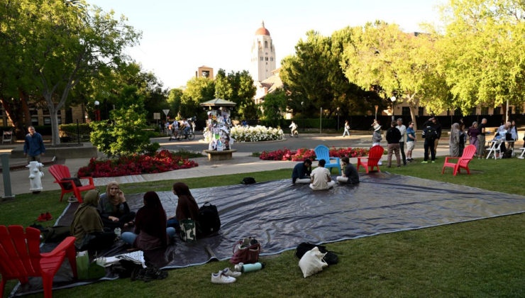 Stanford Üniversitesi öğrencileri Gazzelilere destek için açlık grevinde