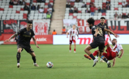 Trabzonspor sezonu galibiyetle kapattı