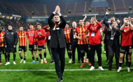 Kayseri'de Jakirovic ile yollar ayrılıyor