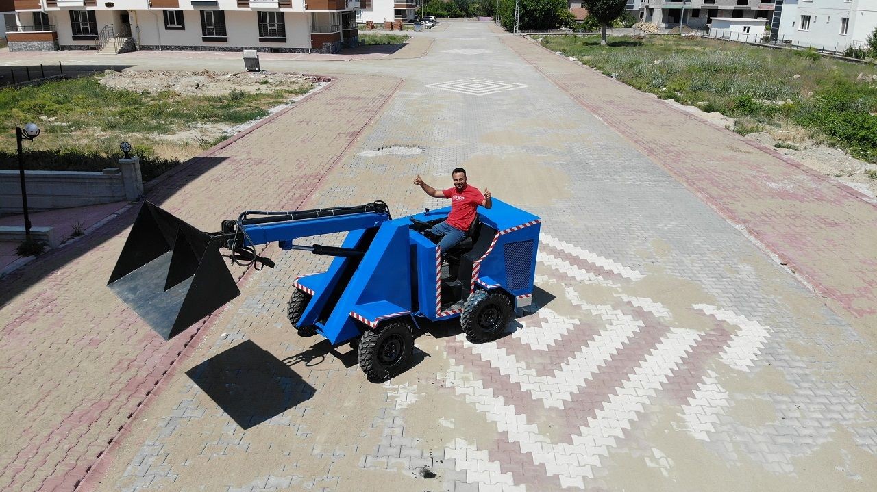 Kendi iş makinesini yaptı! Hedefi köy tarımını güçlendirmek - Resim: 1