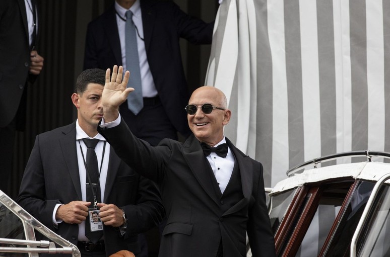 Yılın düğünü... Jeff Bezos ve Lauren Sanchez evlendi - Resim : 1
