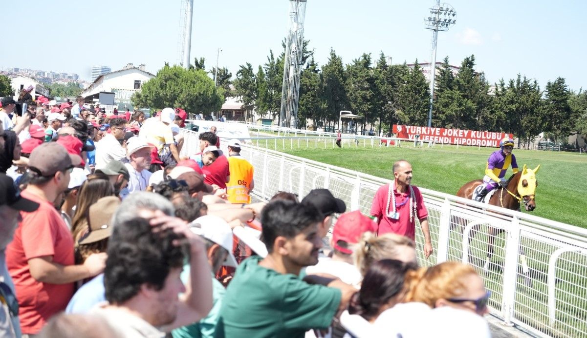 Gazi Koşusu saat kaçta, hangi kanalda? Gazi Koşusu canlı nasıl izlenir? - Resim: 4