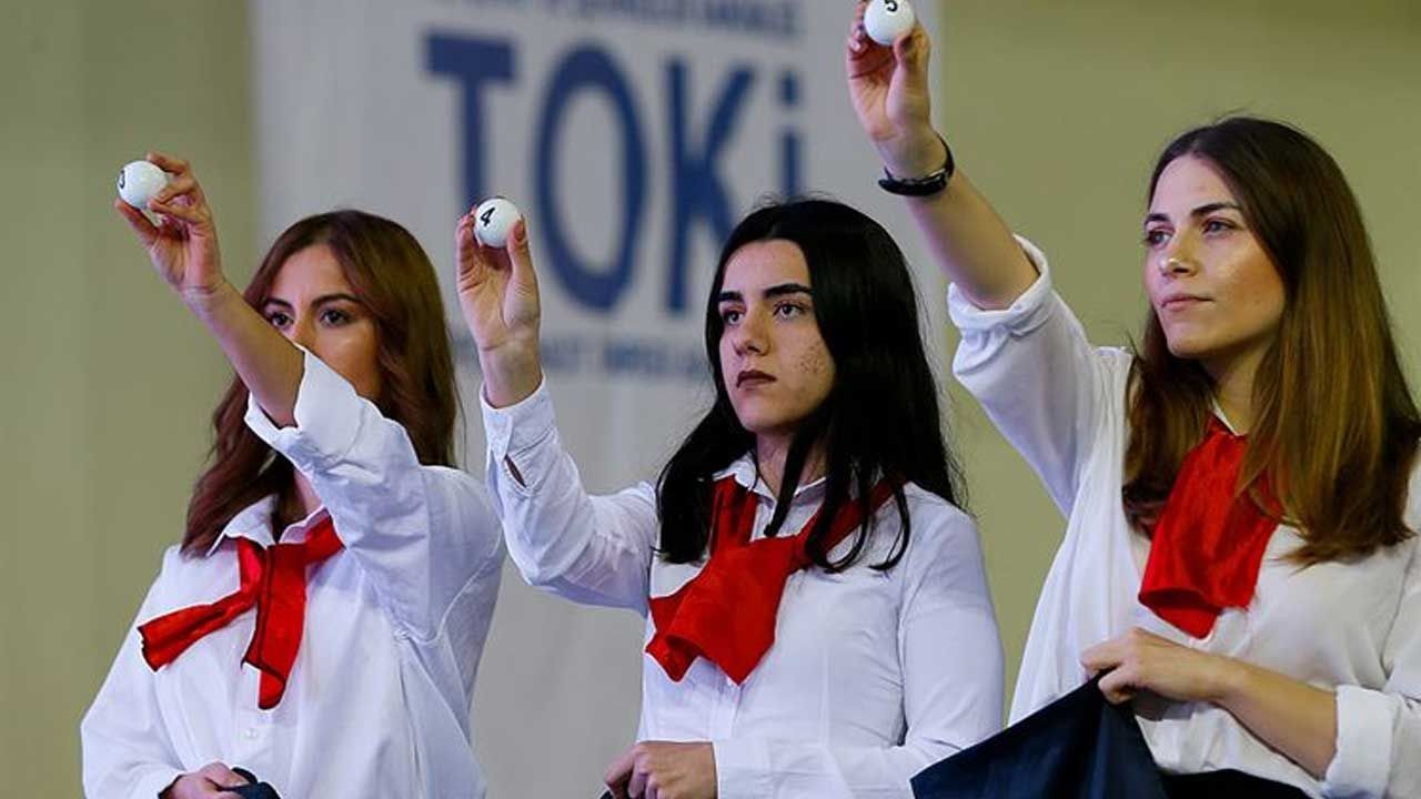 TOKİ 49 bin 56 konut kura çekilişi saat kaçta? Hatay, Malatya, Adıyaman TOKİ kura çekiliş sonuçları ne zaman açıklanacak - Resim: 1