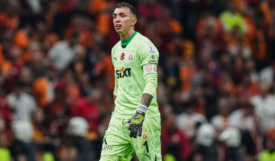 Fernando Muslera yeni takımını açıkladı!