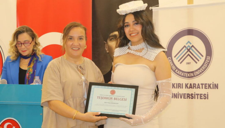 İhtiyaç sahibi çocuklara özel kostümlü doğum günü
