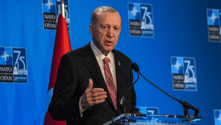 Erdoğan Hollanda'ya gitti