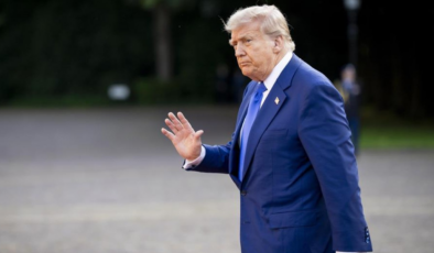 Trump'a yönelik azil tasarısı Temsilciler Meclisi'nde reddedildi
