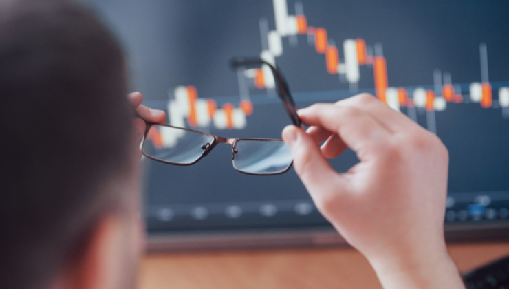 Jeopolitik risk primi düştü; sahne Fed’in
