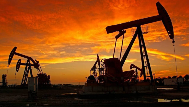 Petrol, İran-İsrail ateşkesi sonrası hafif yükseldi