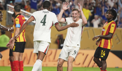 Chelsea 3 golle son 16'da!