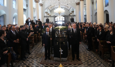 Dikran Gülmezgil, son yolculuğuna uğurlandı