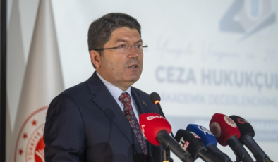 Bakan Tunç: Bir yıl ceza alan 18 gün cezaevinde kalacak