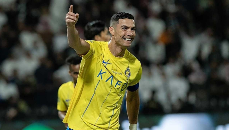 Ronaldo'nun bacağı mı koptu?