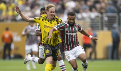 Dortmund ile Fluminense son 16 biletini aldı