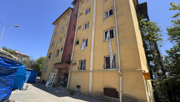 Zonguldak'ta doğal gaz patlaması yaşanan 6 katlı bina boşaltıldı