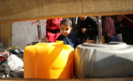 UNRWA: Gazze'deki Filistinliler susuzluktan ölme riskiyle karşı karşıya