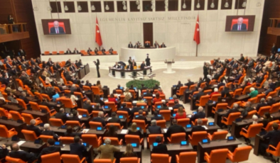 TBMM'de 'yolsuzluk' tartışması 'Siyasetiniz kumpas siyasetidir'