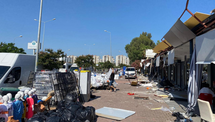 Antalya'da kaçak işletmeler yıkıldı