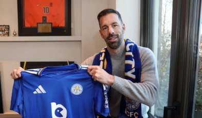 Ruud van Nistelrooy ile yollar ayrıldı