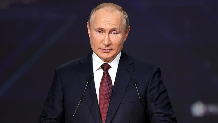 Putin bir kez daha İstanbul'u işaret etti: Görüşmelere hazırız!