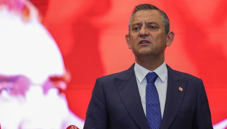 Özgür Özel'den dikkat çeken 'Kurultay davası' yorumu: Erdoğan'ın CHP'yi tartıştırmak için bulduğu bir kumpas