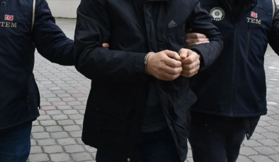 FETÖ soruşturması: Muvazzaf askerlerin de bulunduğu 65 kişi tutuklandı