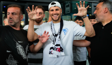 Beşiktaş'ın yeni transferi İstanbul'a geldi!
