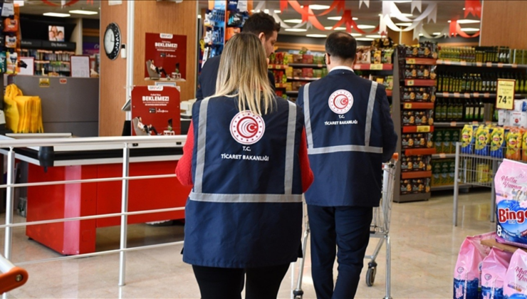 Ticaret Bakanlığı'ndan 289 işletmeye fahiş fiyat denetimi! 114 milyon TL'lik ceza kesildi