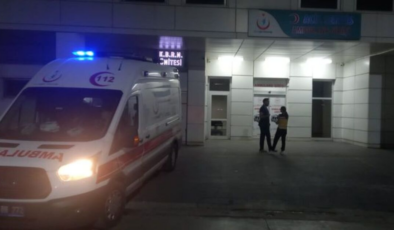Hasandağı'nda düşüp yaralanan Kızılay Ankara Şube Başkanı ile mahsur kalan 3 kişi kurtarıldı