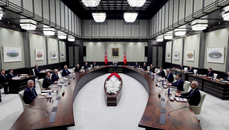 Kabine toplanıyor: En düşük emekli maaşı ve kamu işçisinin zam pazarlığı gündemde