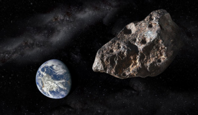 10 katlı bina yüksekliğinde asteroid rotasını Ay'a çevirdi: Dünya risk altında