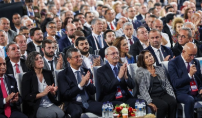 Tüm Türkiye nefesini tuttu: Milyonların gözü kurultay davasında