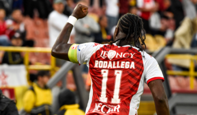 Rodallega şampiyonluk golünü sakat ayağıyla attı!