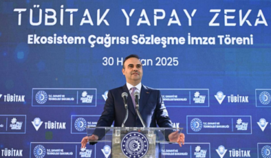 Bakan Kacır: Yapay zeka modellerinin doğmasını sağlayacak girişimleri destekleyeceğiz