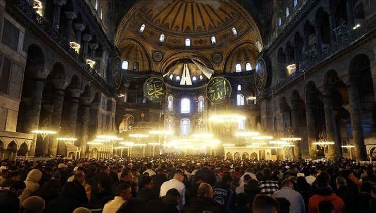 Bayram Namazı: 2025 Kurban Bayramı namazı saat kaçta? Bu sene bayram namazı saat kaçta kılınacak? Namaz vakiti ve saati