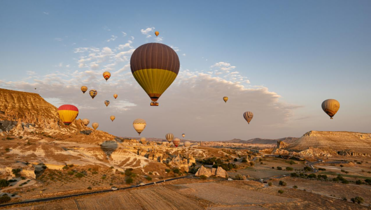 Kapadokya'yı, yılın ilk 5 ayında 1,6 milyon turist ziyaret etti