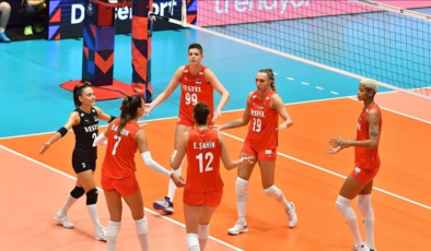 Filenin Sultanları, Polonya'yı final setinde mağlup etti!