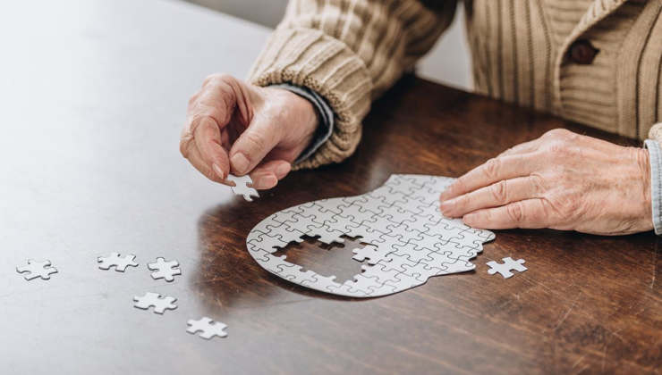 Alzheimer hastalığını erken evrede tespit edebilen kan testi geliştirildi