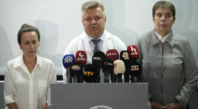 Ferdi Zeyrek'in sağlık durumuyla ilgili açıklama: Her an her şey olabilir, değişebilir