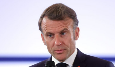 Fransa lideri Macron Grönland'a gidiyor