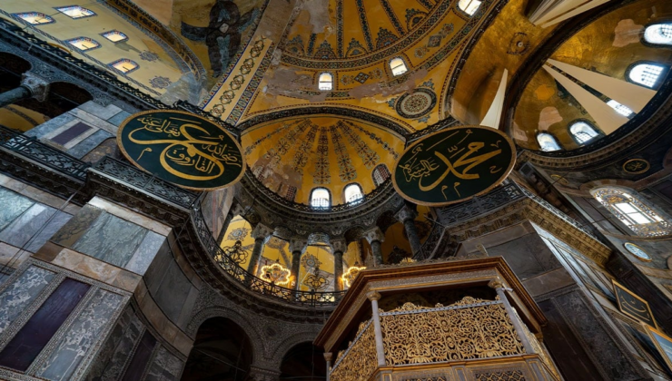 Ünlü sunucu 130 ülke gezdi, İstanbul'daki bu detaya hayran kaldı: Eşi benzeri yok
