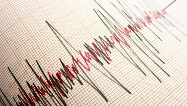 İzmir Karaburun'da 3,5 büyüklüğünde deprem