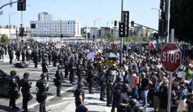 Los Angeles'taki protestolar sürüyor