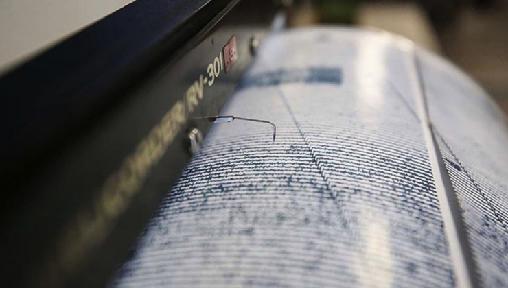 Kütahya'da saat 13:15'te korkutan deprem!