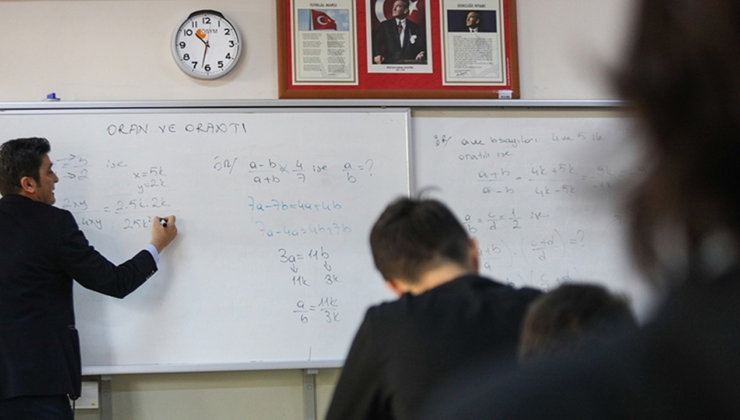 Bakan Tekin'den öğretmenlere müjde