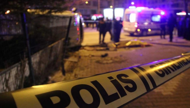 Bingöl’de Tır devrildi: Sürücü ağır yaralandı