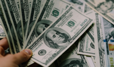 İsrail'in İran'a saldırısı sonrası dolara olan talep arttı: Dolar yükselişe geçti