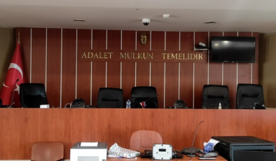 Tacizcisini öldüren lise öğrencisi yeniden yargılanacak!