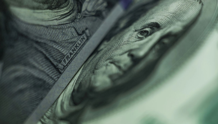 Yurt içi yerleşiklerin döviz mevduatı 1,28 milyar dolar azaldı